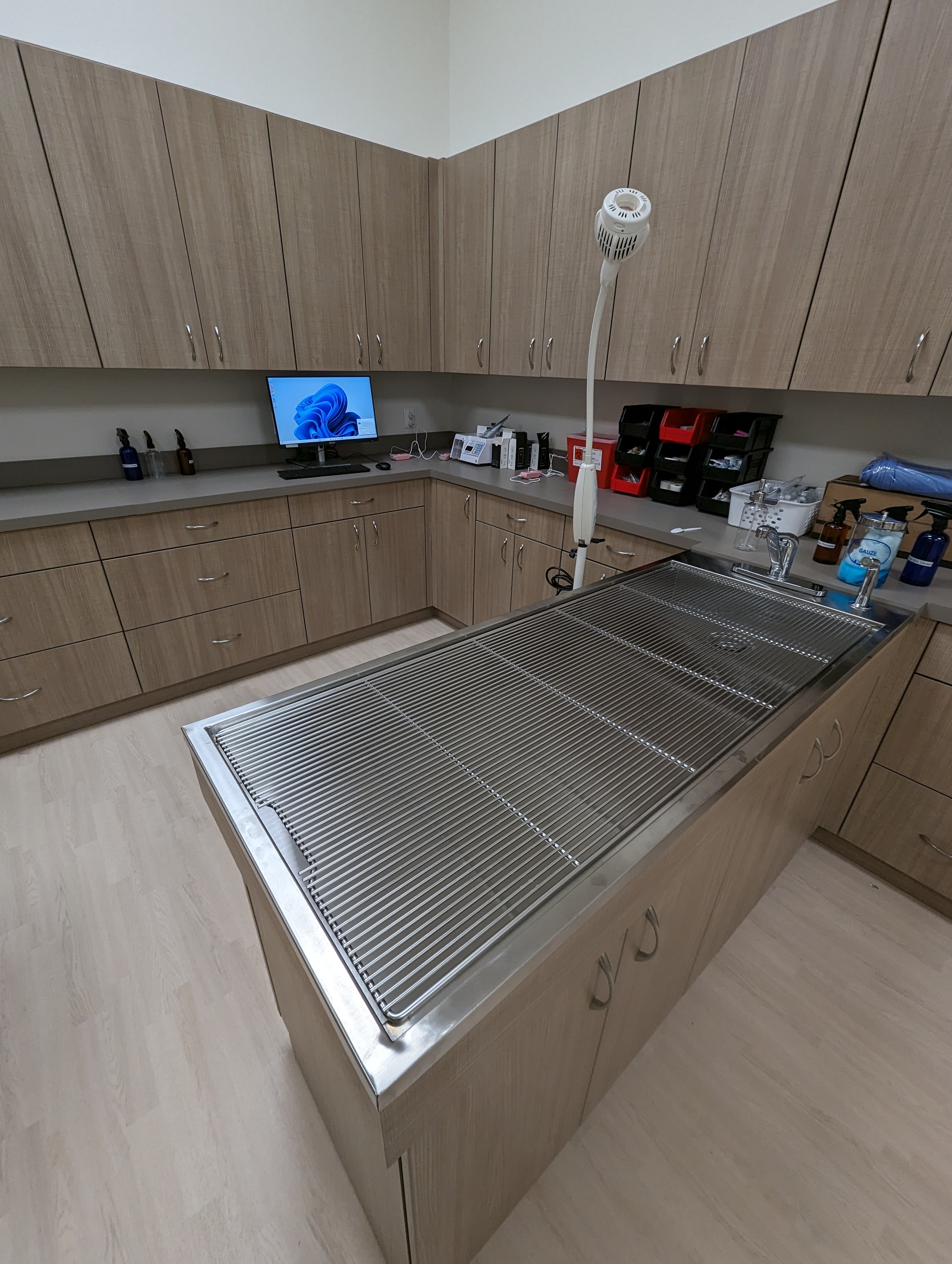 Pets Furst - langhorne-pets-furst